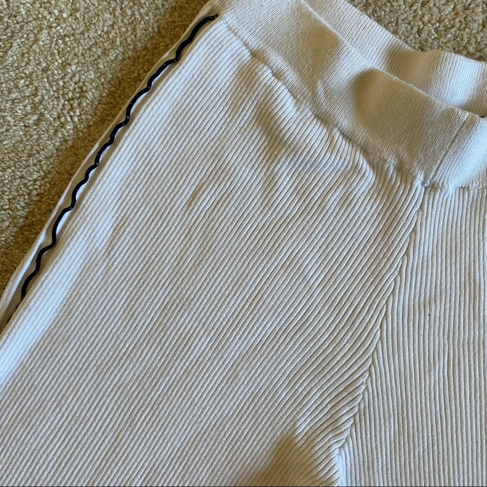 Zara High Rise Wide Leg Ribbed Knit Pants - Picture 3 of 11